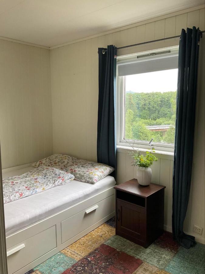 Private Room In Shared Apartment Trondheim Bagian luar foto